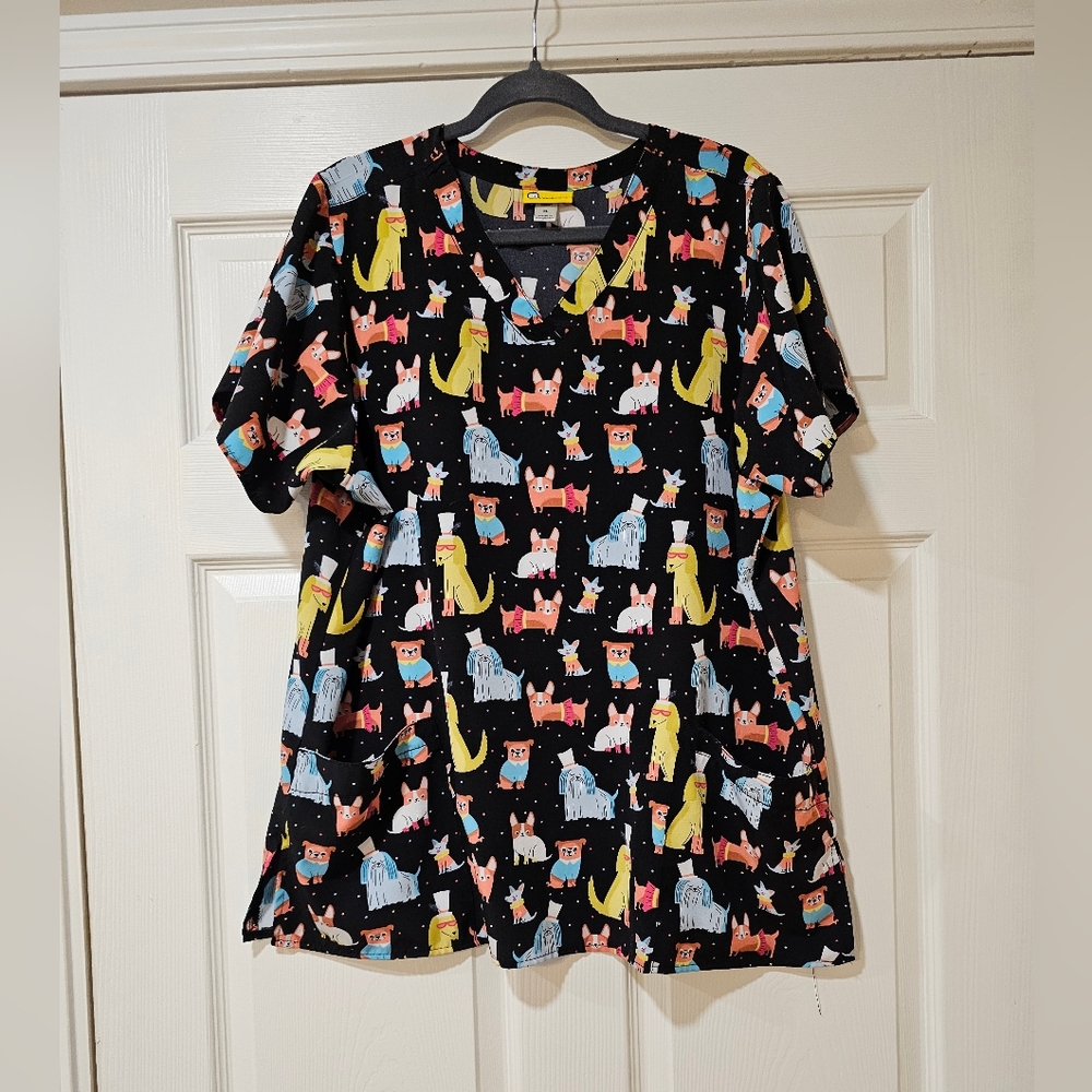 Women's Size XL Scrub Top